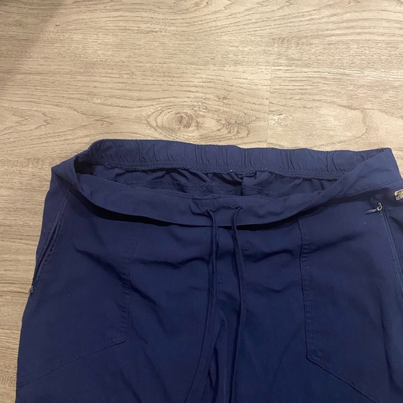 Size L Greys Anatomy straight leg Scrub pant - Picture 4 of 6